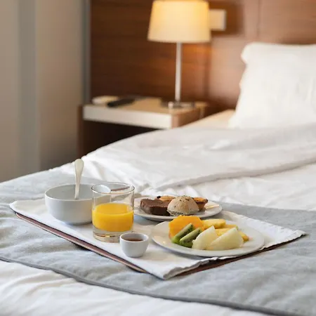 Navarras Hotel 3*