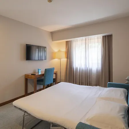 Navarras Hotel 3*