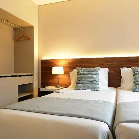 Navarras Hotel 3*